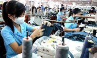 Trần Nguyễn Tuyên. Nâng cao năng lực cạnh tranh của doanh nghiệp nhỏ và vừa Việt Nam trong điều kiện hội nhập quốc tế