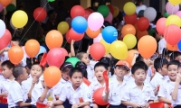 Lê Ngọc Hùng. Đổi mới giáo dục ở Việt Nam nhằm tạo công bằng xã hội và phát triển bền vững