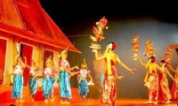 Trần Thị Lan Hương. Múa trong sân khấu Rô Băm và Dù Kê, những tương đồng và khác biệt